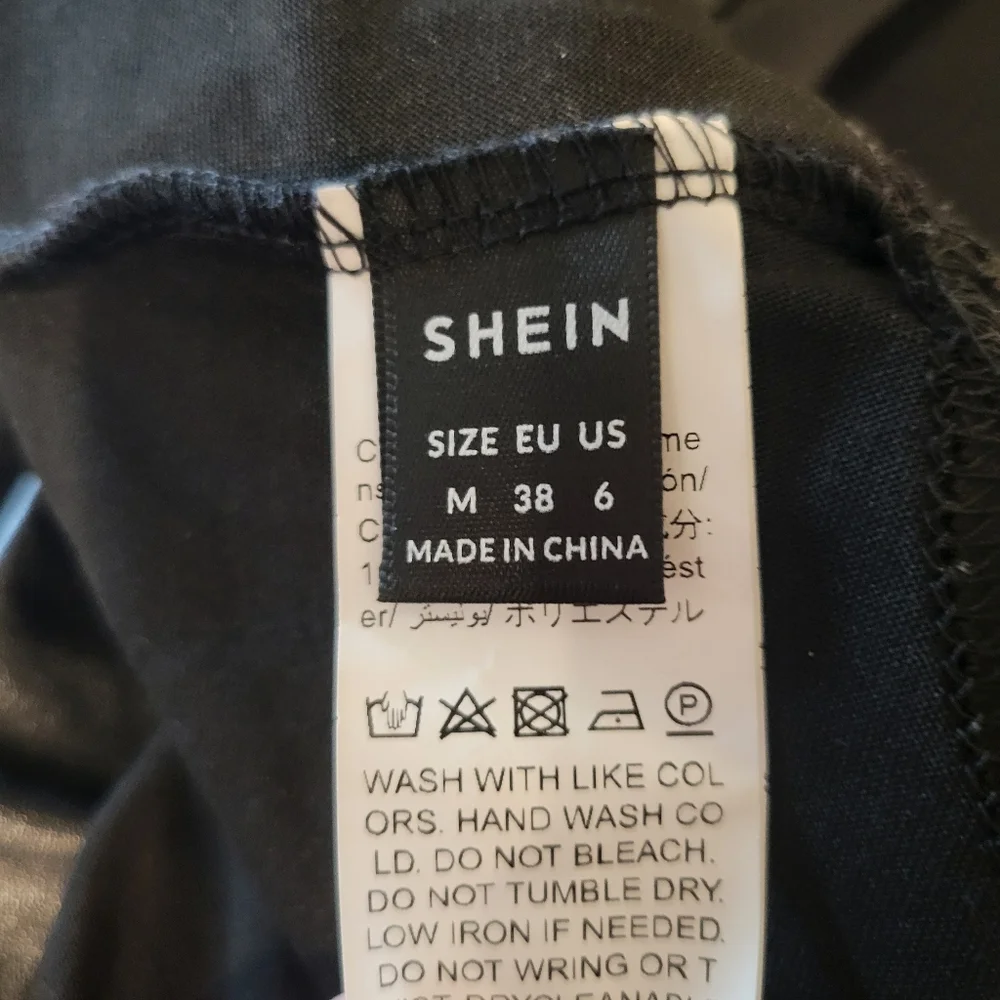 SHEIN ICON Buckle Detail Pleated Hem PU Leather Skort SIZE 6